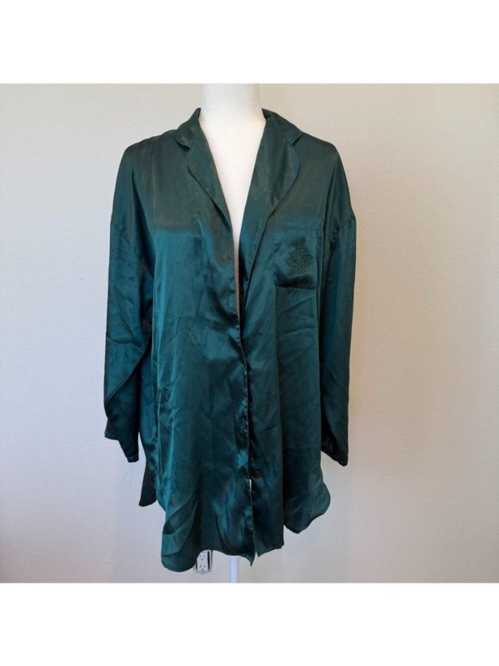 Vintage 90s Victorias Secret Oversized Emerald Green Satin Sleep Shirt Size Smal